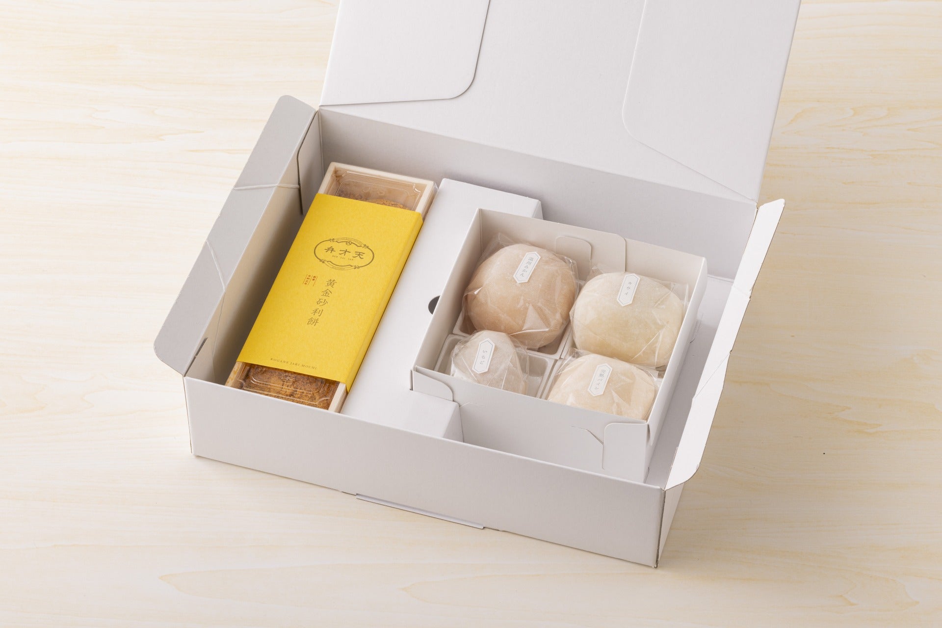 黄金砂利餅&フルーツ大福(4個入り)