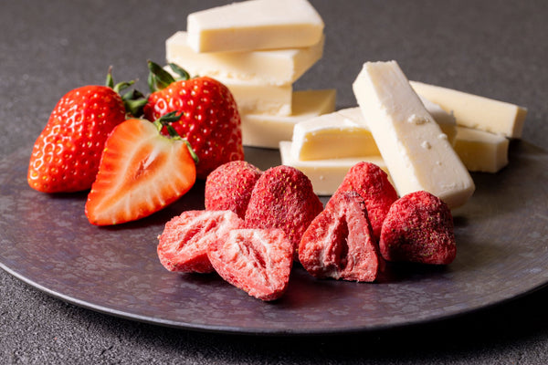 いちごぽしぇっと3点セット 化粧箱入り染みチョコいちご（5粒×3箱）